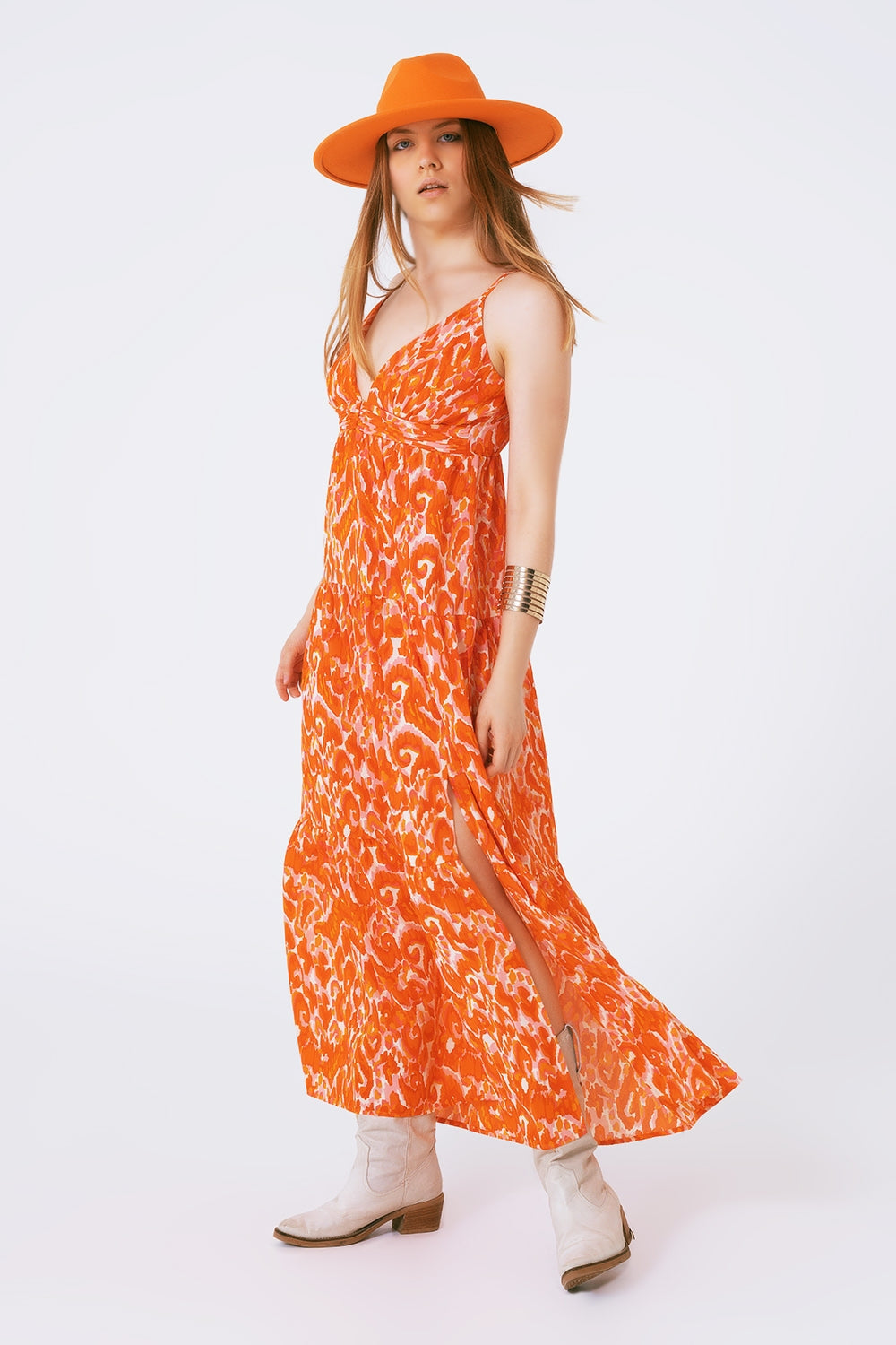 Floral Print Maxi Dress With v Neck in Orange